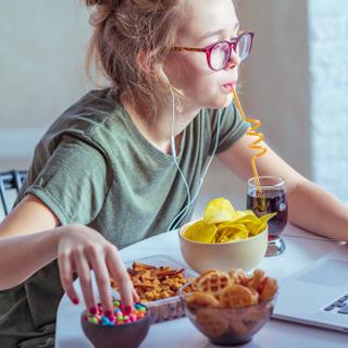 Les aliments ultra-transformés affectent-ils nos capacités cognitives ? ©&nbsp;Juliaap, Adobe Stock
