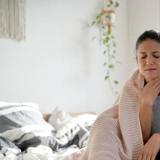 A angina pode ser causada por estreptococo tipo A. © goodluz, Adobe Stock