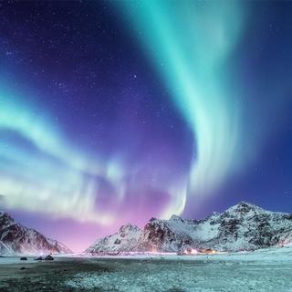 Aurora polar sobre a Noruega. © Biletskiy Evgeniy, Adobe Stock