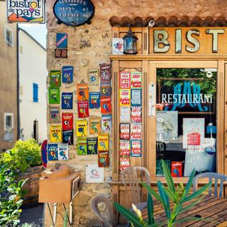 90 % des Français pensent qu'un café est nécessaire dans une commune rurale.&nbsp;© Eric Masur, Unsplash