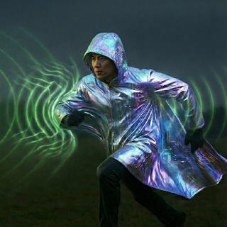 A capa da invisibilidade existe, mas só funciona com radares e outros sensores eletromagnéticos. © Kaist