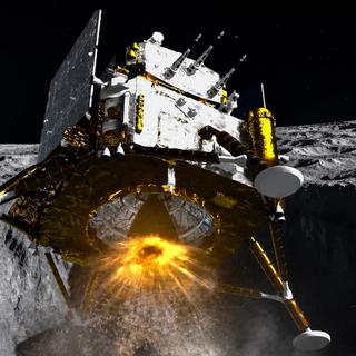 La mission Chang'e 7 à l'approche du pôle sud de la Lune. Que va&nbsp;faire la Chine dans cette région très froide et sombre.&nbsp;Illustration générée avec ChatGPT sous la direction artistique de Xavier Demeersman. © CNSA ; Xavier Demeersman, Futura