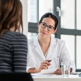 Malgré les nombreuses améliorations apportées par les thérapies disponibles, le pronostic des femmes atteintes d'un cancer de l'ovaire reste mauvais.&nbsp;© Kzenon, Adobe Stock