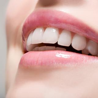 Não há mais cáries? Esta descoberta inesperada pode mudar a sua rotina de escovação dentária. © Fonte da imagem, iStock