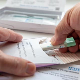 Mars Bleu lembra-nos o óbvio: o rastreio do cancro colorrectal salva vidas. © Ming, Adobe Stock