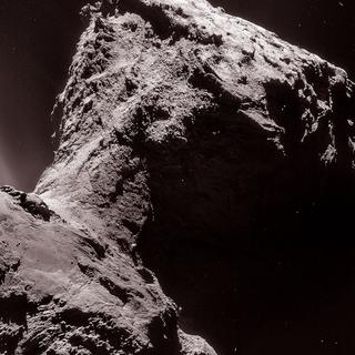 Comète C/2002 V1 (NEAT). Conditions d'observation : Transparence bonne Télescope Meade 305mm focale environ 2000mm (réducteur 6,3) Caméra ccd Audine au foyer - Binning 2x2, pose de 60s. Pas de PLU, soustraction du noir et simple traitement logarithmique ©Copyright - Robert CAZILHAC. Tous droits réservés. http://www.astrosurf.com/cazilhac