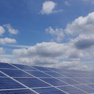 Painéis fotovoltaicos. © Jan Boedeker - CC BY-SA 3.0