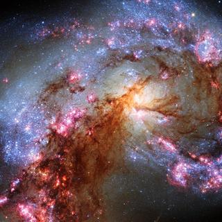 Les galaxies des Antennes&nbsp;sont une paire de galaxies&nbsp;situées dans la constellation du Corbeau.&nbsp;© ESA/Hubble &amp; NASA - CC BY 3.0