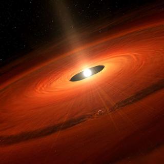 Impressão artística de um disco protoplanetário em torno de um jovem sol. Um exoplaneta gigante cavou o seu sulco neste disco rico em gás e poeira, acumulando estes materiais. © NAOJ