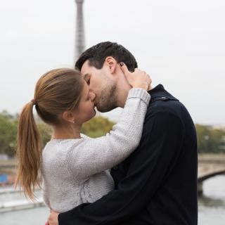 Embrasser avec la langue, est-ce bon pour l&#39;immunité ? © victorpr, Adobe Stock