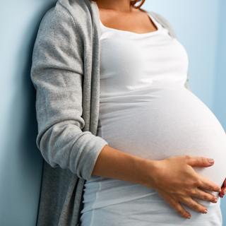 L'été, une saison durant laquelle le&nbsp;risque&nbsp;de fausse couche augmente. © pressmaster, Fotolia
