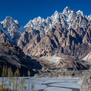 L'Himalaya souffre d'un déficit important de neige. © Katya Tsvetkova, Adobe Stock