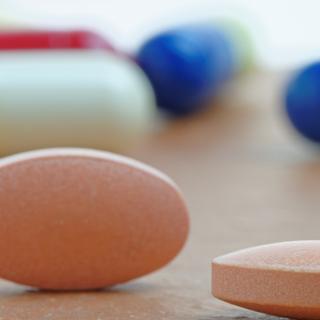 Les statines sont des médicaments anti-cholestérol proposés si les mesures sur l’hygiène de vie sont inefficaces. © roger ashford, Shutterstock