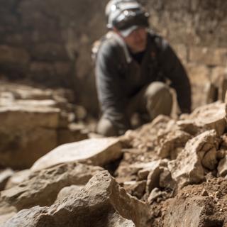 Des indices vieux de 12 000 ans dévoilent l’une des plus anciennes preuves de meurtre en Asie du Sud-Est ©&nbsp;Alberto Masnovo, Adobe Stock.