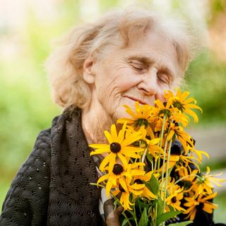 Des chercheurs ont mis au point un test simple qui pourrait détecter précocement les troubles cognitifs liés à des maladies comme Alzheimer. © CasarsaGuru, iStock