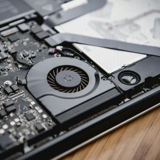 Les constructeurs pourraient réduire la quantité de mémoire vive dans les ordinateurs en 2026. © Kieu Truong, Pexels