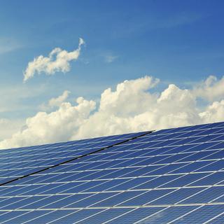 Les onduleurs des panneaux solaires pourraient permettre à la Chine de perturber le réseau électrique européen. © andreas160578, Pixabay