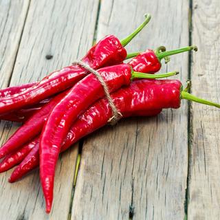 Les piments contiennent de la capsaïcine, une molécule qui pourrait prévenir les tumeurs intestinales. © sichkarenko_com, Fotolia