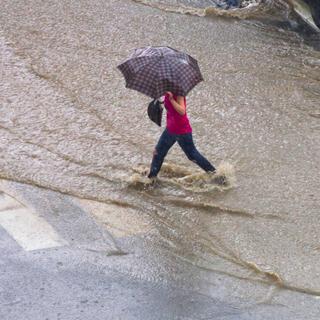 Les pluies vont être abondantes dans plusieurs départements français ces prochains jours. © Marccophoto, iStock