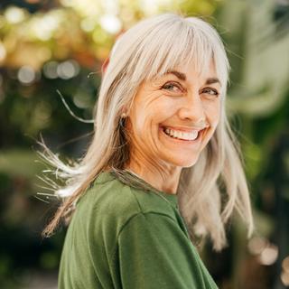 Ce que les personnes épanouies après 60 ans feraient différemment au quotidien. ©&nbsp;kate_sept2004, iStock