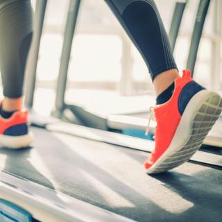 Dependendo da hora do dia, o esporte não tem os mesmos efeitos no nosso corpo. © tuiphotoengineer, Adobe Stock 