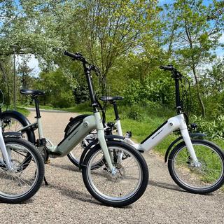 Le Pliant porte bien son nom, même s’il pèse un poids similaire à celui d’un vélo classique. © StarWay