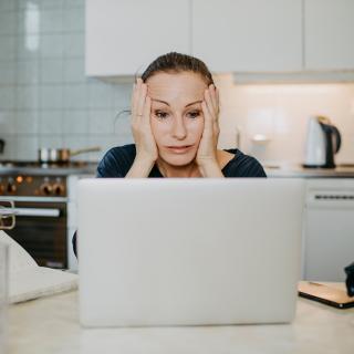 S’obstiner&nbsp;à atteindre des objectifs impossibles&nbsp;peut entraîner un stress accru. ©&nbsp;Michaela Begsteiger, Adobe Stock