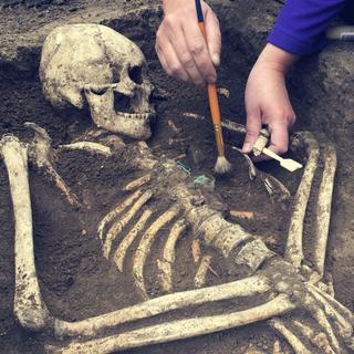 Les squelettes humains ont le potentiel de fournir des preuves qui peuvent être utilisées pour étudier les pathologies et les conditions de santé passées, comme les maladies associées à la consommation de tabac. ©&nbsp;Ирина Мещерякова, iStock
