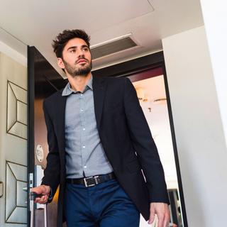 Pourquoi oublie-t-on ce qu’on voulait faire en entrant dans une pièce ? © Igor Alecsander, iStock