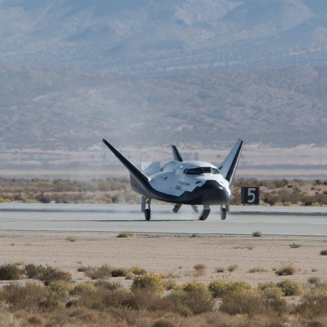 Le Dream Chaser a surmonté tous les obstacles : l’avion spatial au look ...