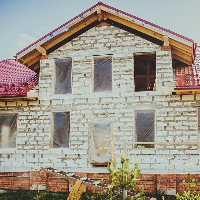 Ciment, mortier et béton sont généralement utilisés dans le domaine de la maçonnerie. Quelle est la différence entre les trois ? © Tyca, Pixabay, DP