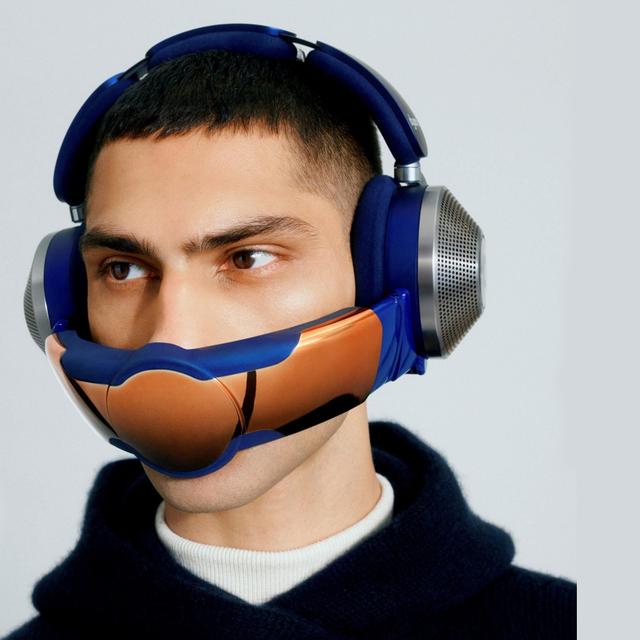 Dans chaque écouteur, un petit compresseur qui aspire l'air et un filtre à particules.&nbsp;© Dyson