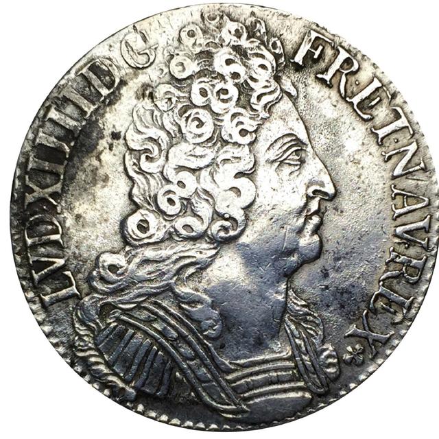 Écu d&#39;argent dit « aux trois couronnes », Louis XIV, frappé en 1709 à Paris. Catalogue Numista (fr.numista.com). © claude44