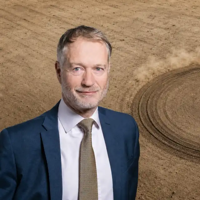 Faut-il arrêter de labourer pour sauver nos sols ? L’éclairage sans détour de Marc-André Selosse