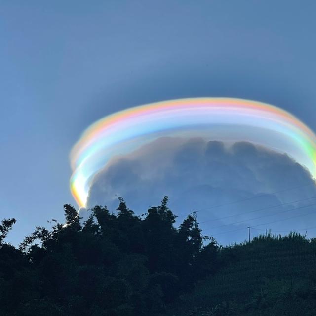 Le nuage fluorescent pris en photo le 16 août 2022 en Chine. ©&nbsp;Jiaqi Sun
