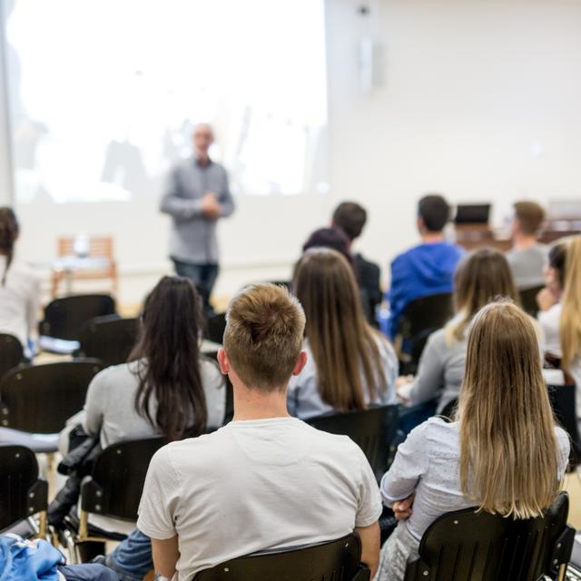 Premier classement des universités et écoles les plus engagées pour changer le monde. © Kasto, Adobe Stock
