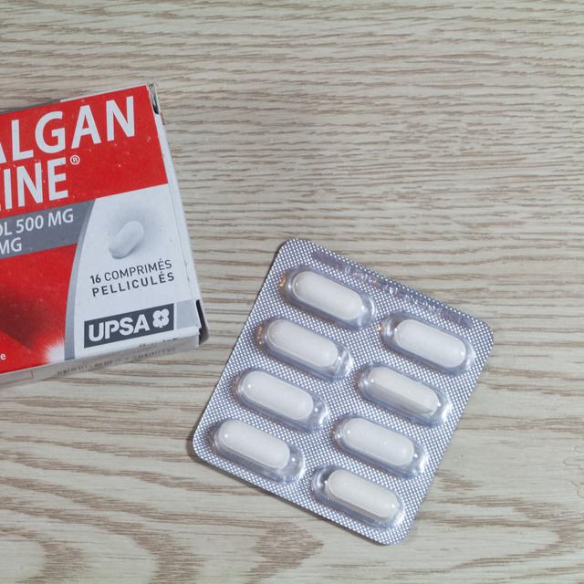 La codéine est un antalgique opiacé qui présente un risque élevé d’intoxication. © oceane2508, Adobe Stock