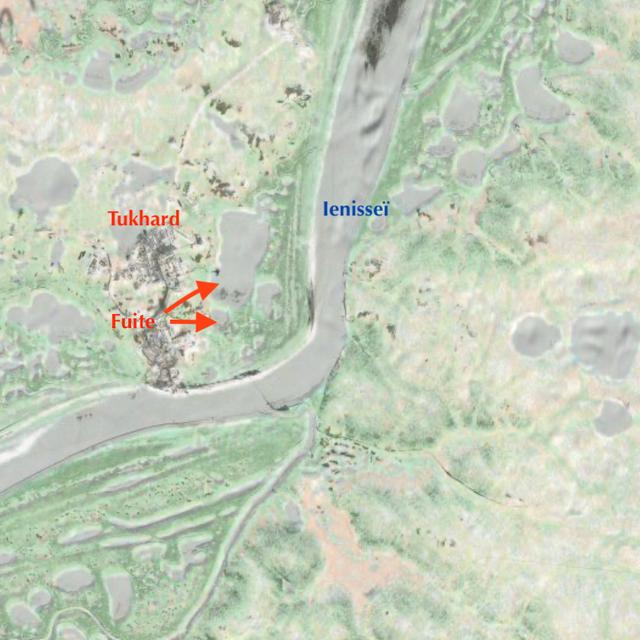 La fuite de pétrole du pipeline a entraîné la pollution de deux lacs reliés à la rivière Ienisseï. © C.D, Apple Plans