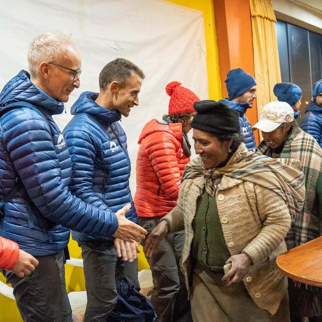 À La Rinconada (Pérou), les chercheurs de l’Expédition 5300 ont travaillé dur. Ils ont aussi vécu une expérience humaine exceptionnelle. © Expédition 5300