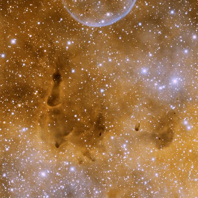 Il serait très surprenant que nous soyons la seule forme de vie dans l&#39;univers. Dans chaque région du ciel, télescopes terrestres et spatiaux découvrent chaque jour tous les ingrédients nécessaires à la vie. Seul problème, et il est significatif, ils ne sont jamais observés tous ensemble au même endroit. À l&#39;exception de la Terre ! © T. A. Rector, University of Alaska Anchorage, H. Schweiker, WIYN &amp;amp; NOAO, AURA, NSF