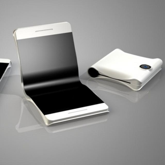 Voici à quoi pourrait ressembler l’un des smartphones à écran pliable que Samsung est censé dévoiler début 2017, lors du Mobile World Congress. © DR