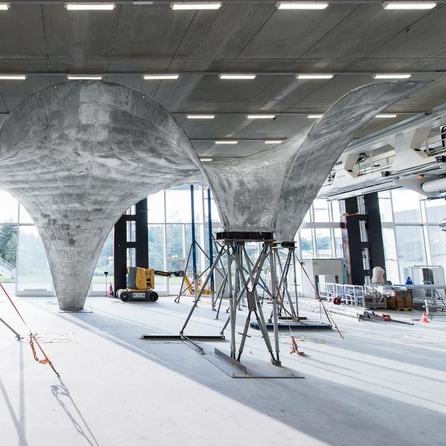 Le prototype de toit en béton créé par l’ETH Zurich sera refabriqué à l’identique sur le toit de l’immeuble du laboratoire NEST à Dübendorf (Suisse). © Block Research Group, ETH Zurich,&amp;nbsp;Michael Lyrenmann