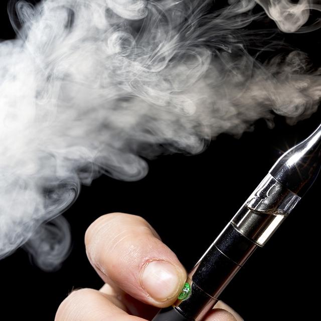 elfbar nachfüll pod läuft aus Comment fonctionne la cigarette électronique main image 1