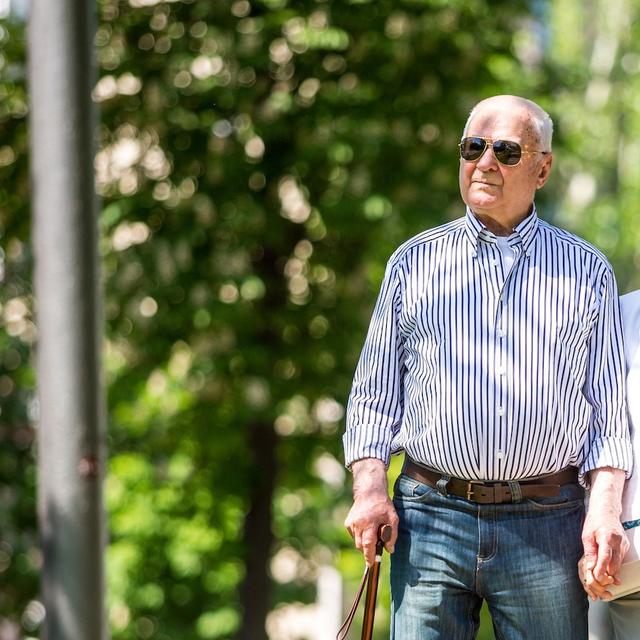 Les personnes en couple&nbsp;auraient un risque de démence supérieur de 24 à 40 % par rapport aux personnes célibataires. © PEPPERSMINT, Adobe Stock