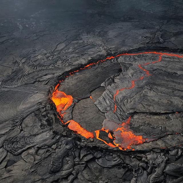 Les volcanologues le croyaient éteint ce volcan s'est réveillé après — free download