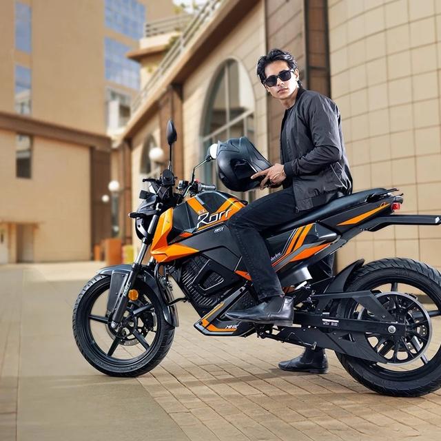 Bien conçue, cette moto électrique est vendue à un prix incroyable. © Oben Electric