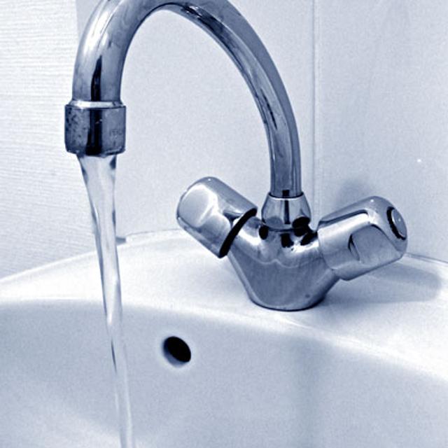 Un robinet peut assez facilement être changé. © Pierre-Alain Dorange, Flickr, cc by 2.0