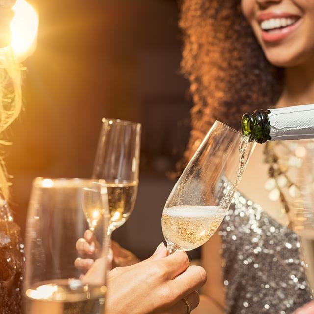 Ne surtout pas boire d’alcool fort à jeun. © Rido, Fotolia