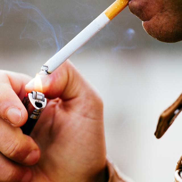 La nicotine représente un danger car elle&nbsp;est responsable de la dépendance à la cigarette. © simone mescolini, Shutterstock