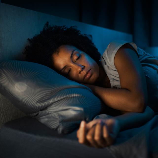 Des chercheurs révèlent qu’une seule nuit de sommeil peut prédire des ...